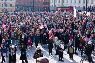 Naistenpäivän marssi 2026 – marssimme kaikkien naisten, tyttöjen ja vähemmistöjen ihmisoikeuksien ja tasa-arvon puolesta